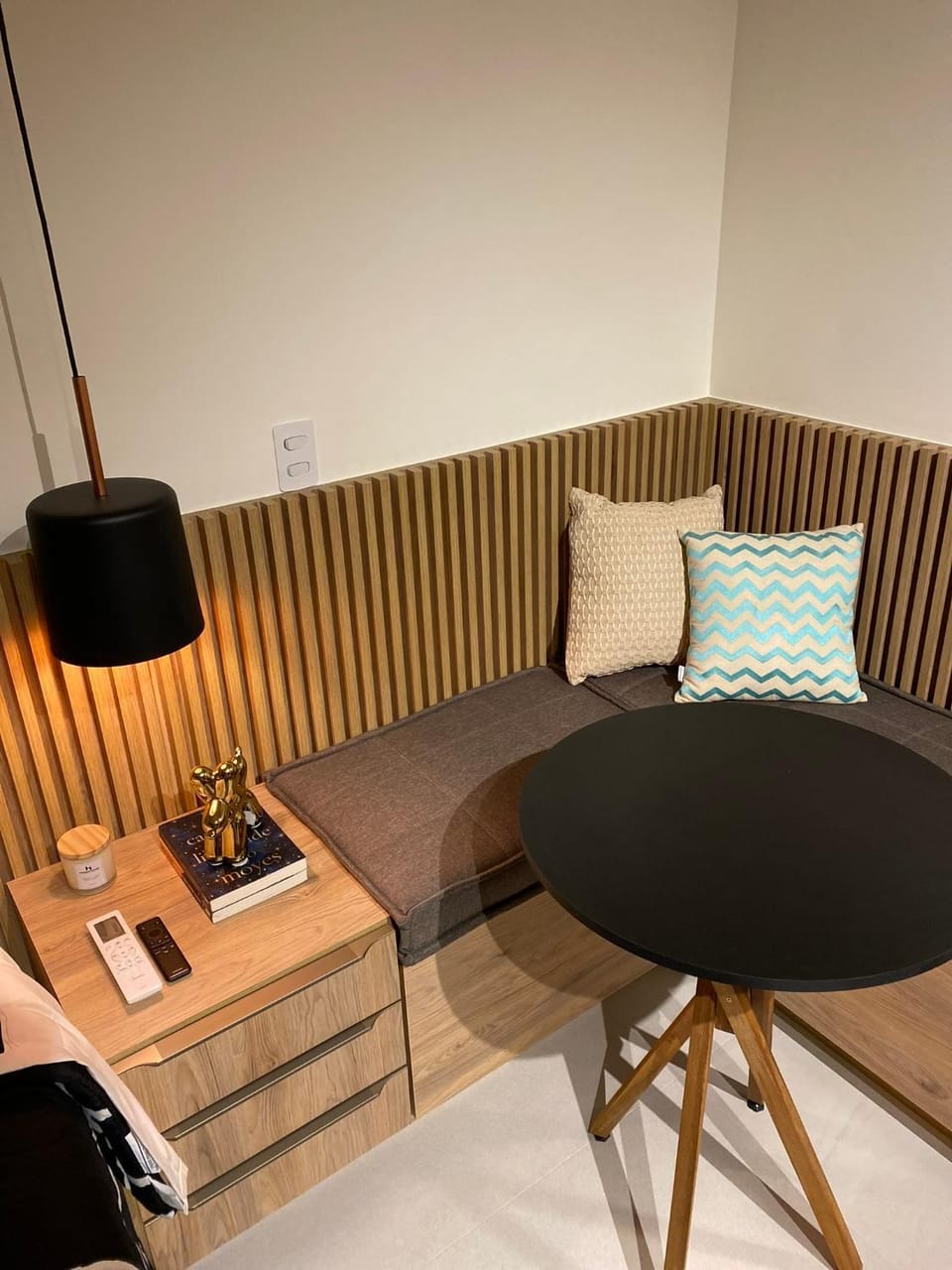 Apto Vila Mariana I Metrô e bons restaurantes próximo Apartment in Sao Paulo City
