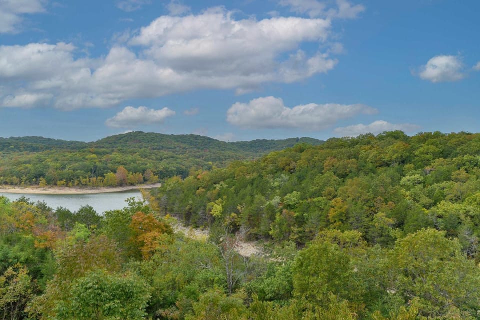 Gathering Place at the Nest with Open-Air Dining House in Indian Point