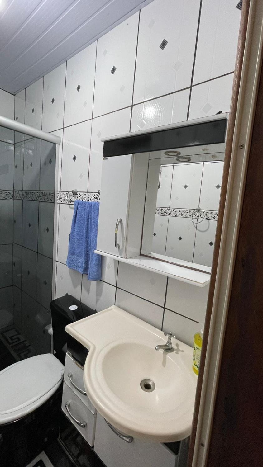 Shower, Bathroom, towels
