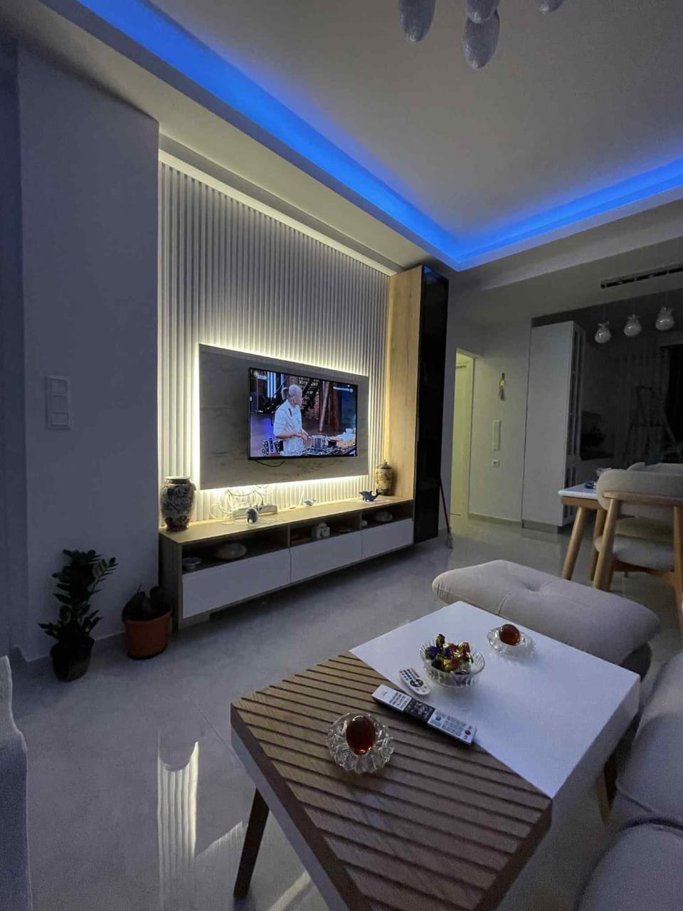 Newcastle House Apartment in Skiathos