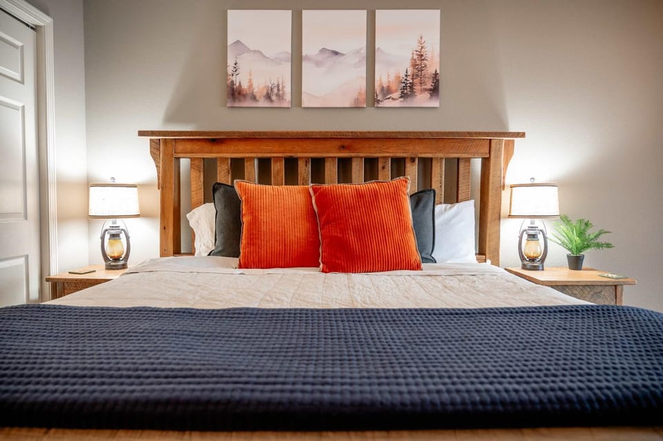 Lakescape at the Getaways House in Kimberling City