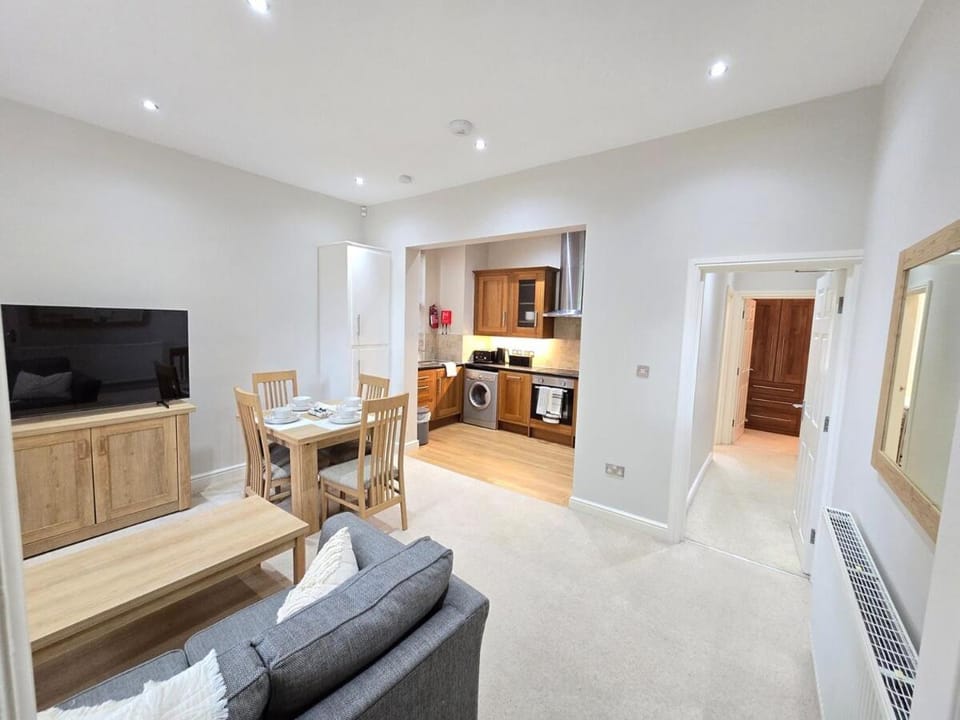 Exquisite 2 Bedroom Apartment With Free Parking Apartment in Sheffield