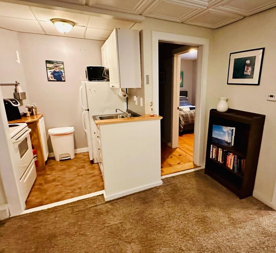 1 Bedroom Downtown Portland Apartment in South Portland