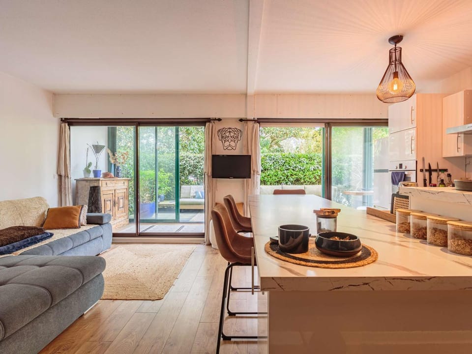 Bel appartement avec terrasse à Anglet, proche des plages - FR-1-3-628 Apartment in Anglet