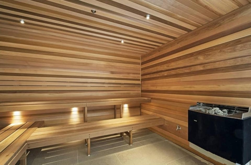 Elegant Southbank Escape Apartment with Balcony Apartment in Southbank