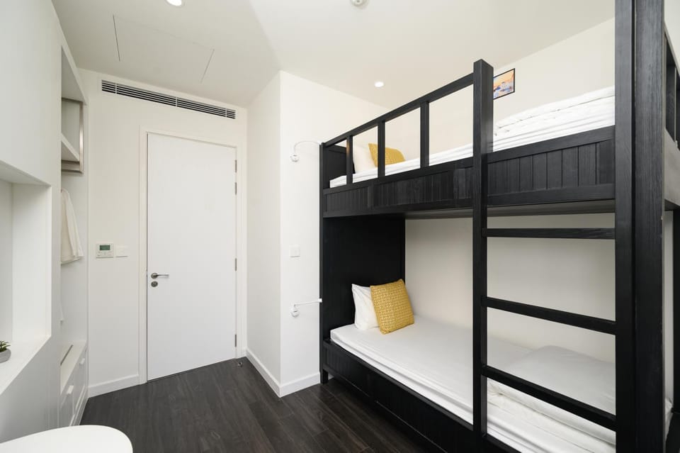 bunk bed