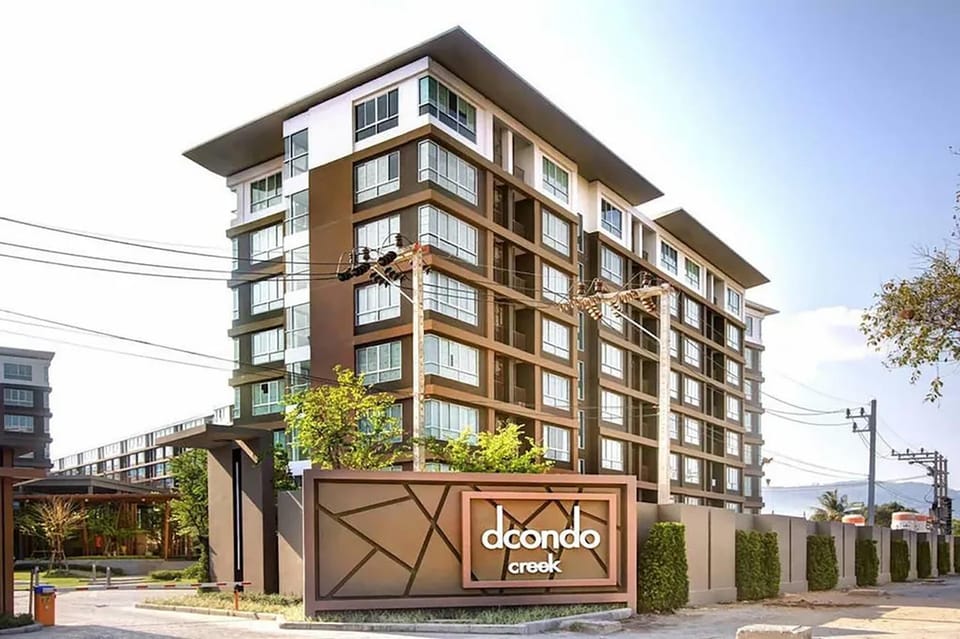 Property building, Street view