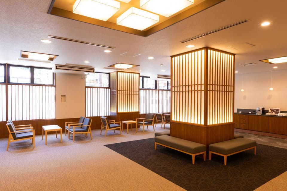 Communal lounge/ TV room, Lobby or reception