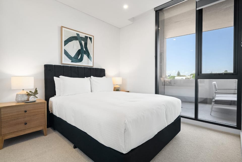 Modern 1-Bed Apartment with Views in Fremantle Apartment in Perth
