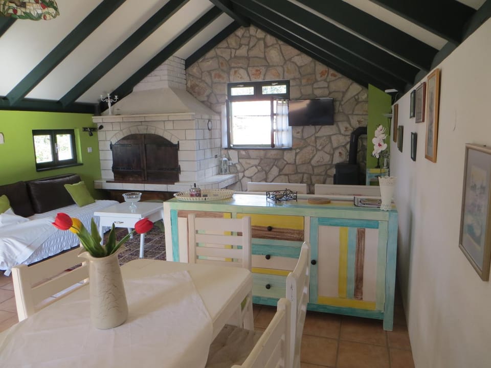 Holiday Home Artina 2 House in Dubrovnik-Neretva County