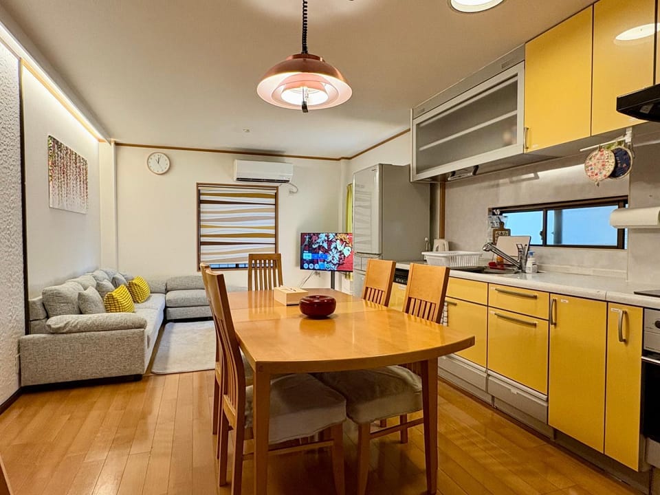 Yoshi House Noda Apartment in Osaka