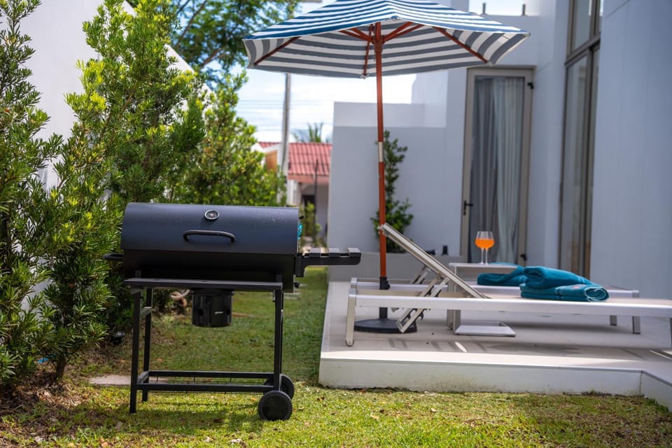 BBQ facilities, sunbed