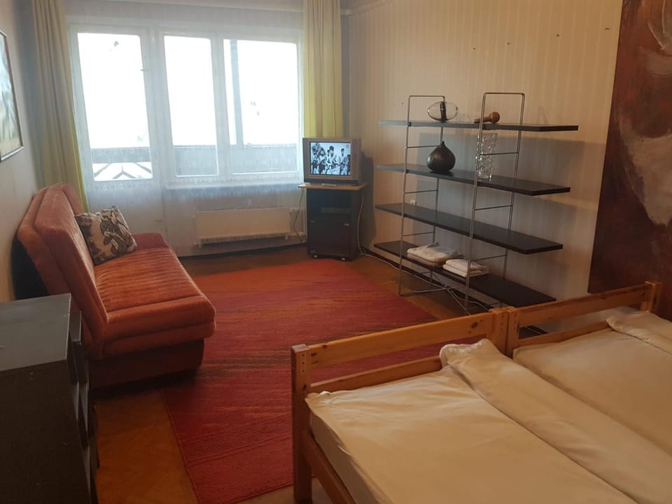TV and multimedia, Living room, Photo of the whole room