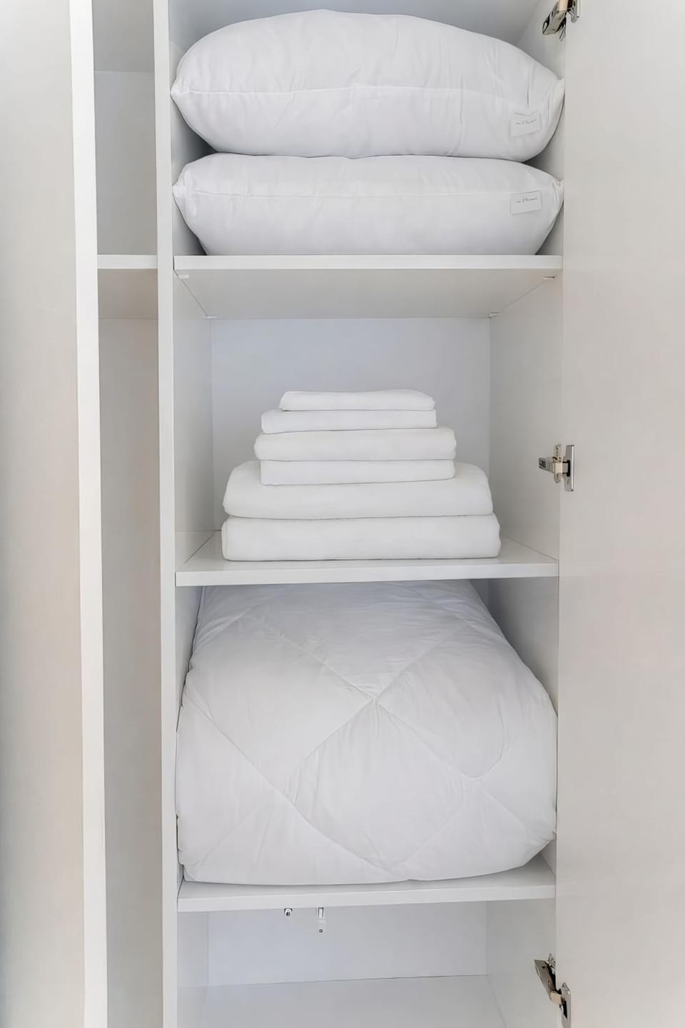 Bed, Photo of the whole room, Bedroom, towels, wardrobe