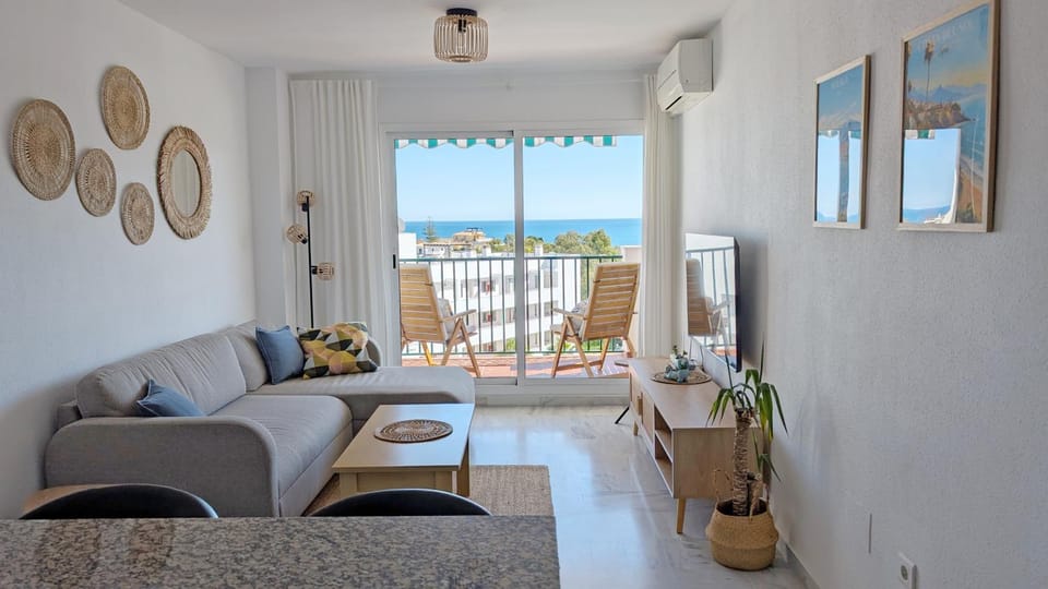 Living room, Sea view
