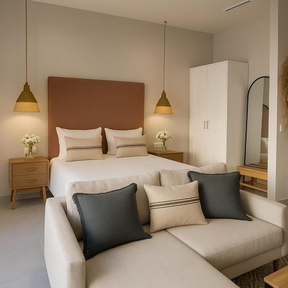 Bed, Living room, Photo of the whole room, Seating area, Bedroom, wardrobe