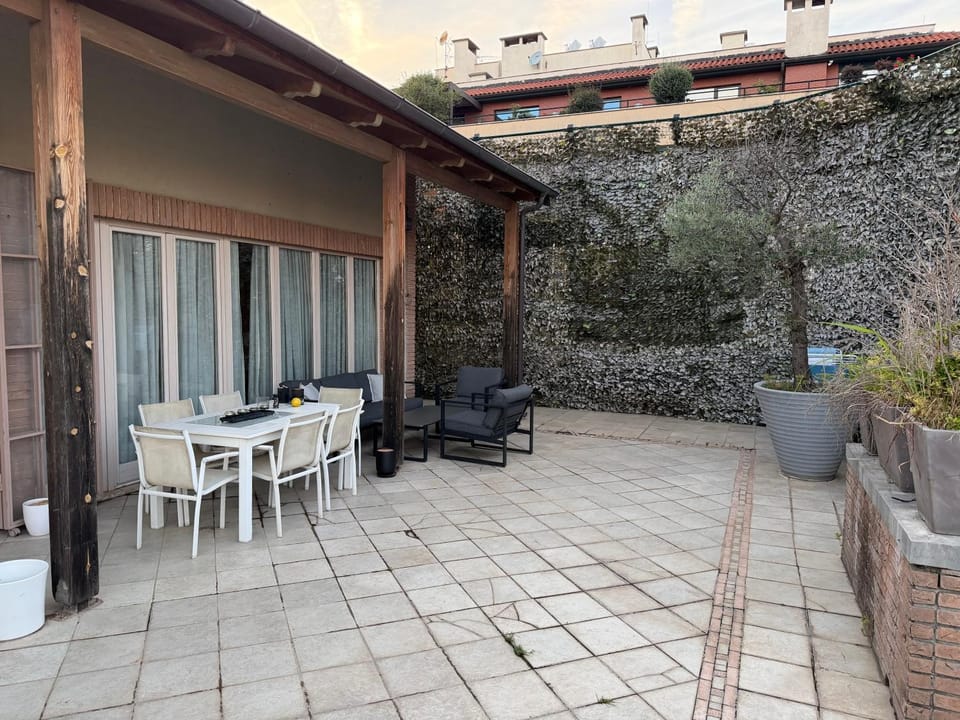 Golden Attico Blloku Apartment in Tirana