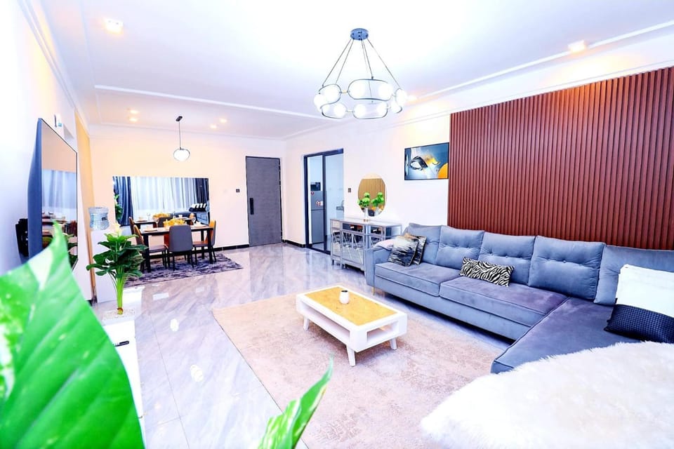 luxurious two bedroom apartment with well equipped gym, swimming pool, ample parking space and a relaxing rooftop with amazing city views Apartment in Nairobi