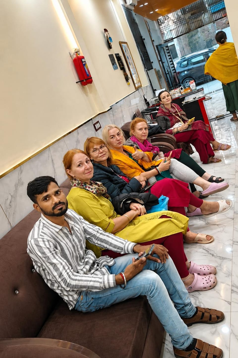 Hotel New Residency Near Ram Mandir Hotel in Uttar Pradesh