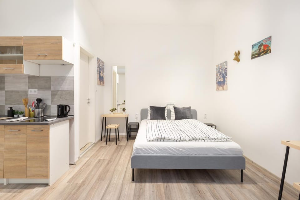 The Rakoczi 51 Urban Trio, Elegant City Apartments under One Roof Apartment in Budapest
