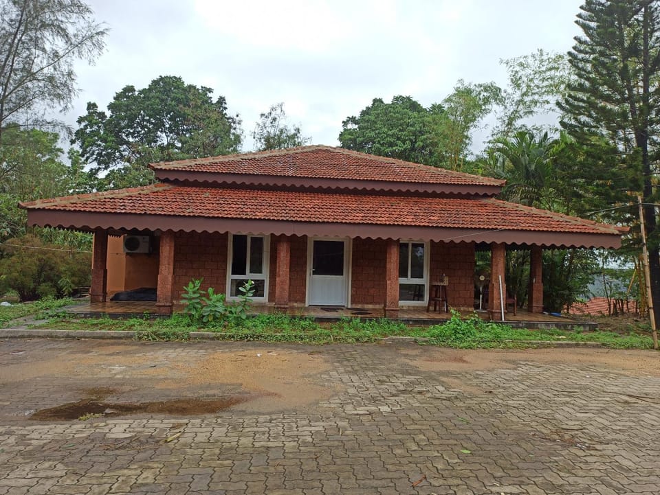 KSTDC Mayura Phalguni River Resort, Pilikula Hotel in Mangaluru