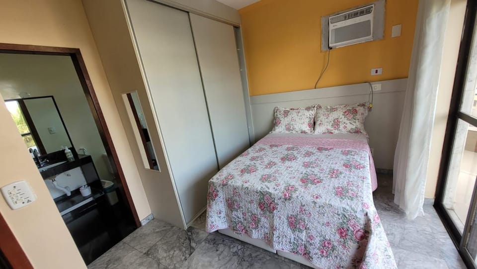 Bed, Photo of the whole room, Bedroom, wardrobe, air conditioner