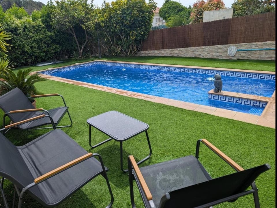 Winahost La Buhardilla de Creixell Apartment in Creixell