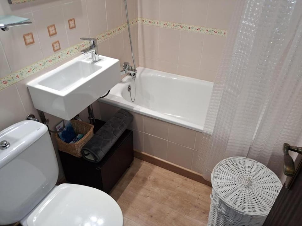 Winahost La Buhardilla de Creixell Apartment in Creixell