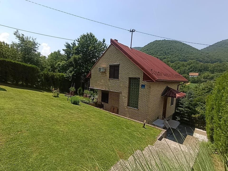 Holiday Home Zbilje House in Federation of Bosnia and Herzegovina