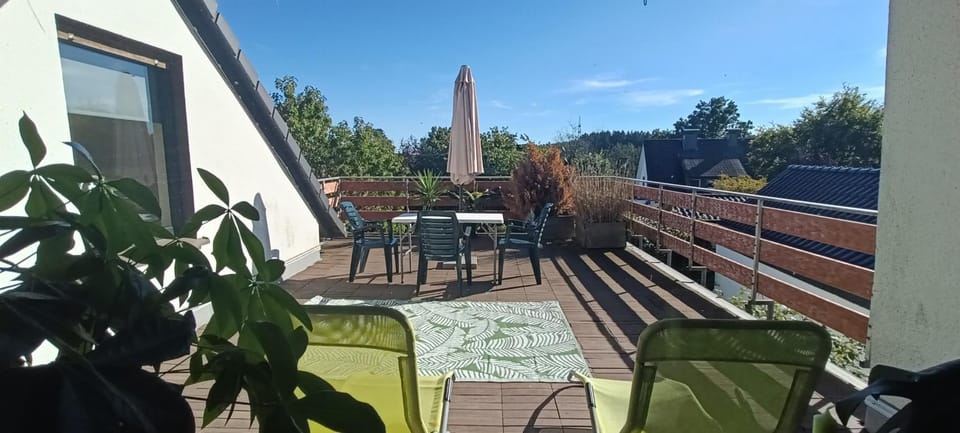 BBQ facilities, Balcony/Terrace, sunbed