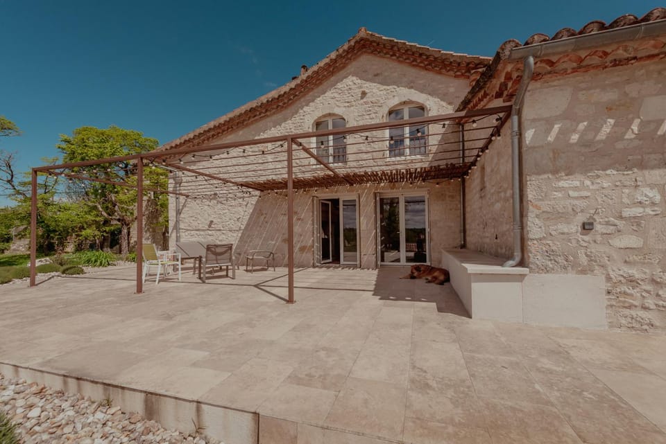 Property building, Balcony/Terrace