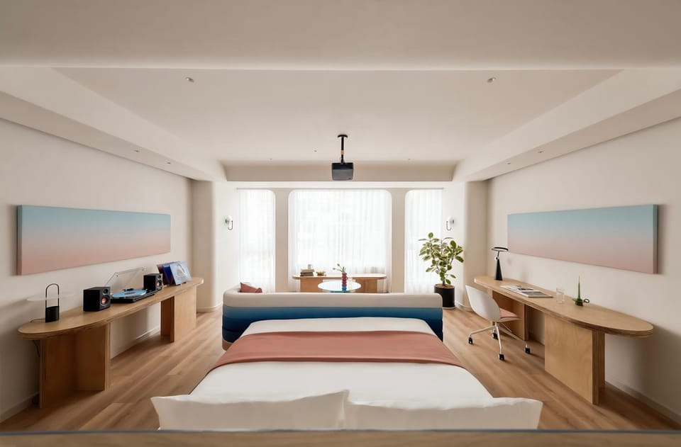 Photo of the whole room, Bedroom