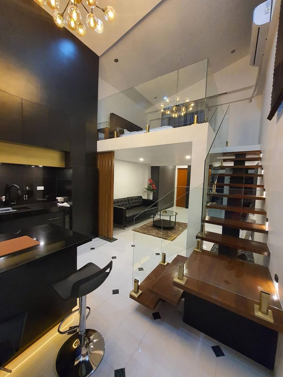 Casa Prinza Luxury Suite House in Calabarzon