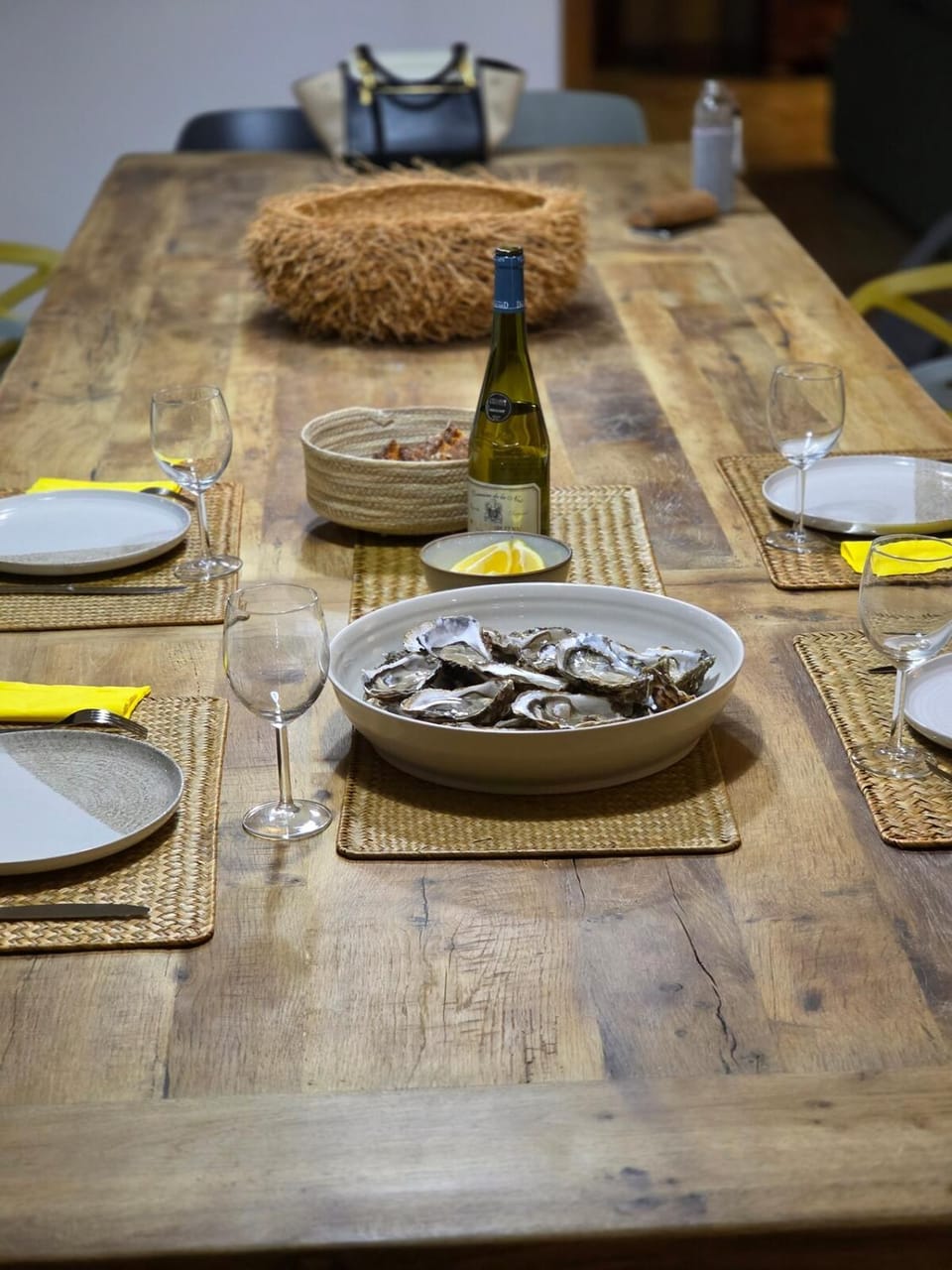 Food and drinks, Dining area