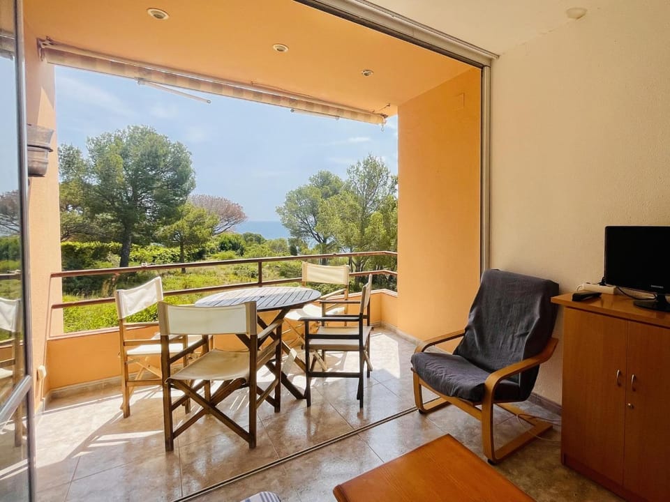 Cala MArquesa by Costabravaway Apartment in Baix Empordà
