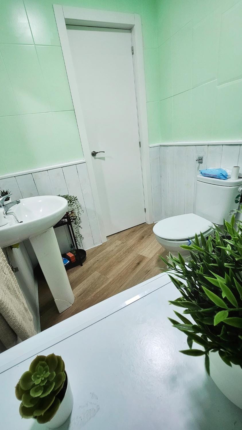 Toilet, Bathroom