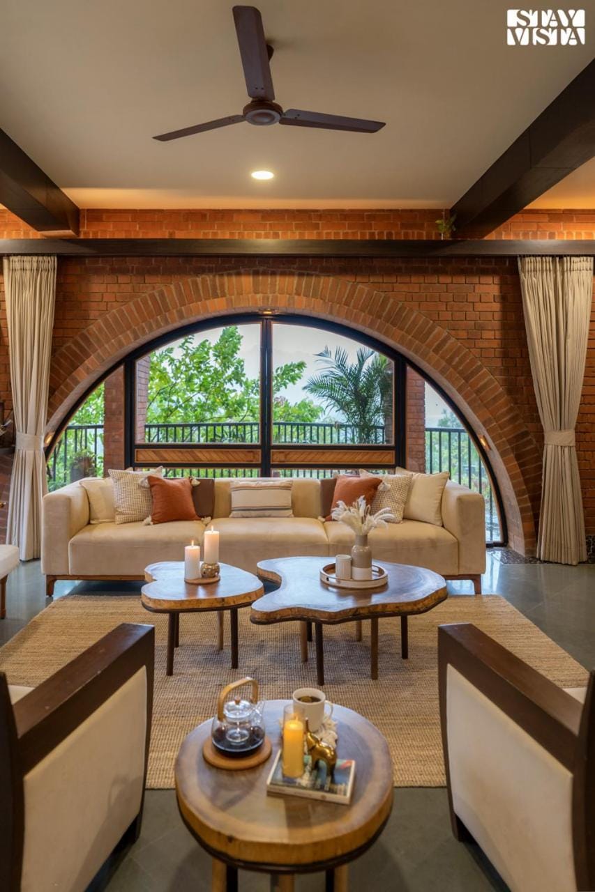 StayVista's Pranah - 7BHK Pet-Friendly Villa with Bar Villa in Maharashtra