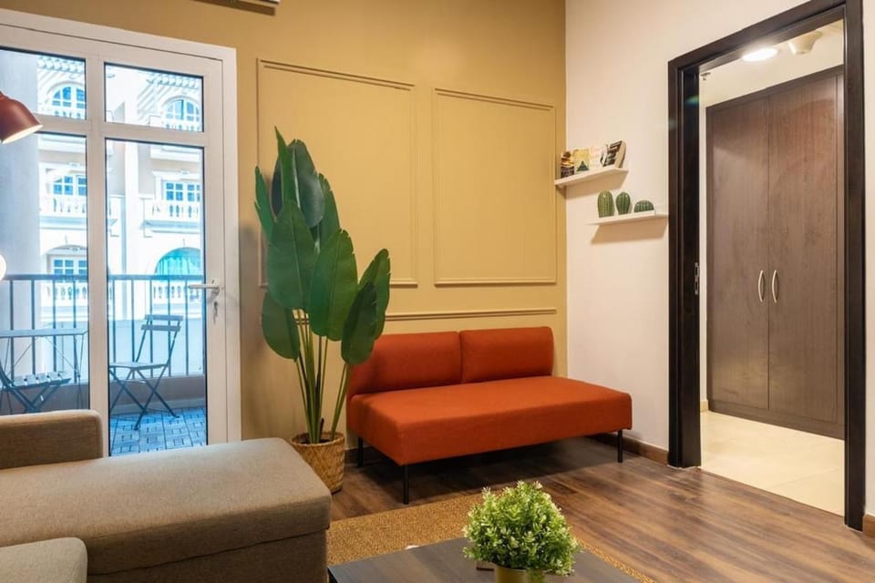 Retro House Apartment in Dubai