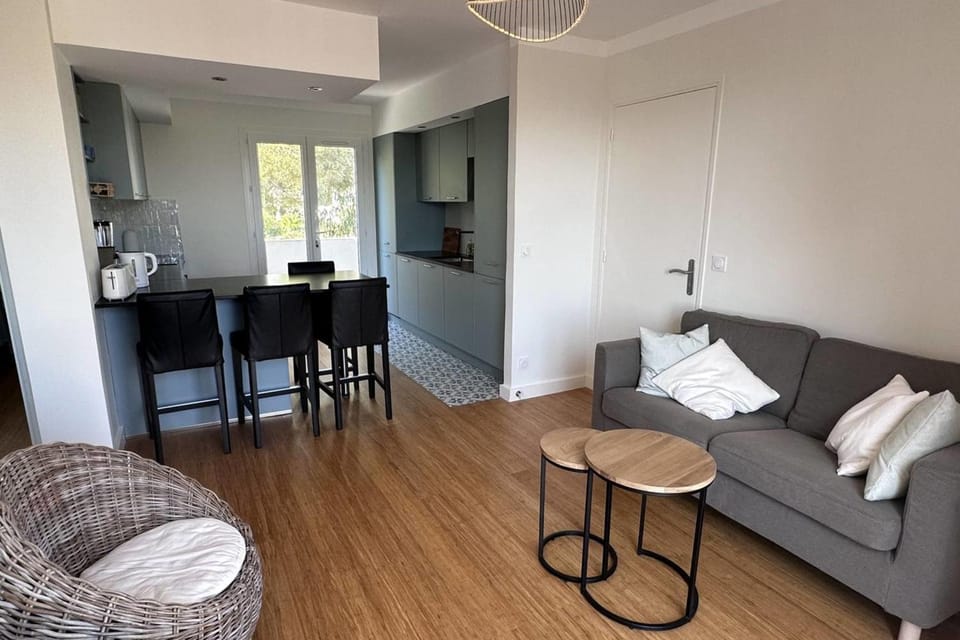 Apartment 3p with terrace facing the sea Apartment in Roquebrune-sur-Argens