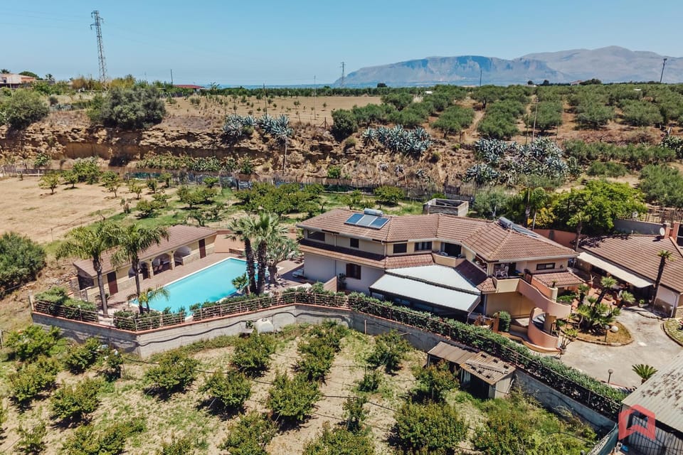 Mountain view, Swimming pool