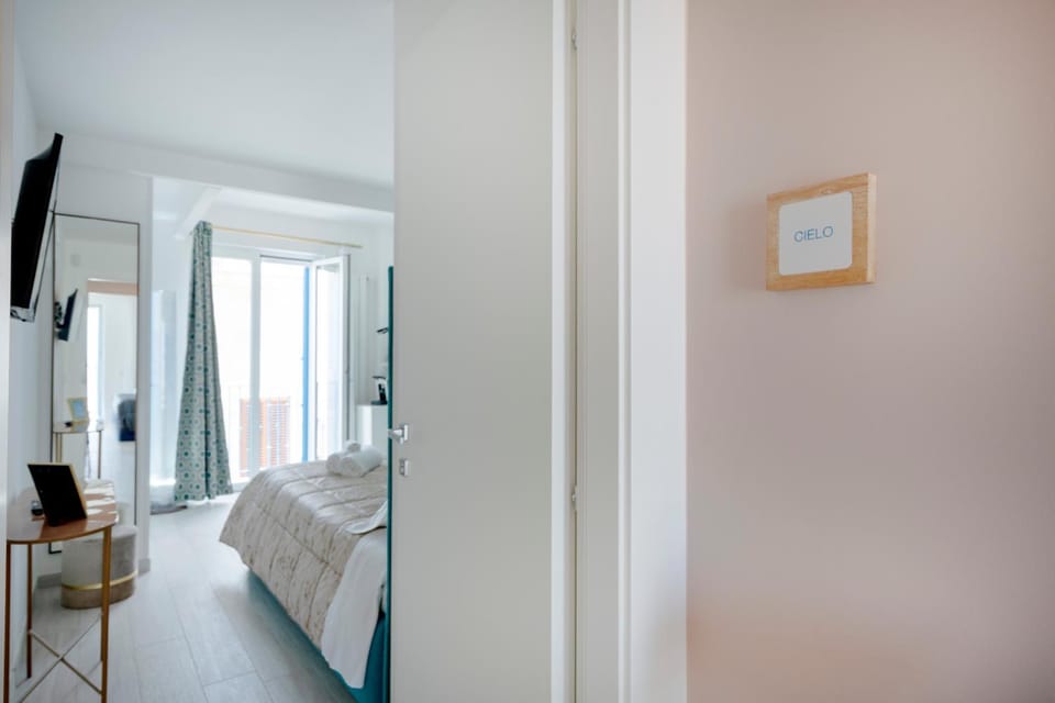 Cielo | Suite con Bagno e Cucina Condivisa – Centrale Apartment hotel in Polignano a Mare