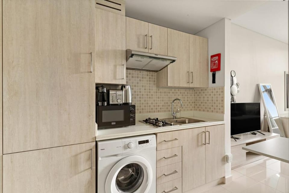 FIRST CLASS Studio Palm Paradise Apartment in Dubai