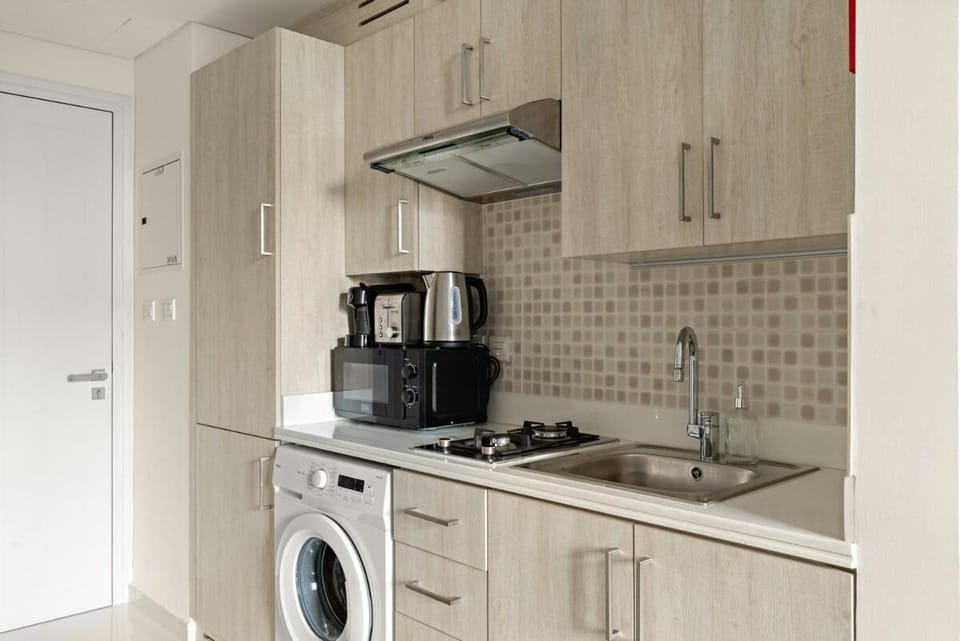 FIRST CLASS Studio Palm Paradise Apartment in Dubai