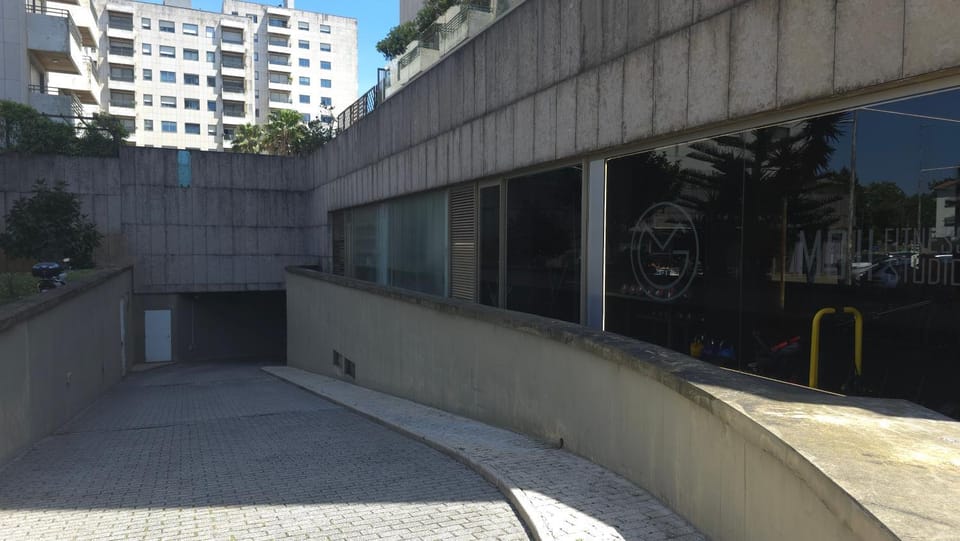 Property building, Parking
