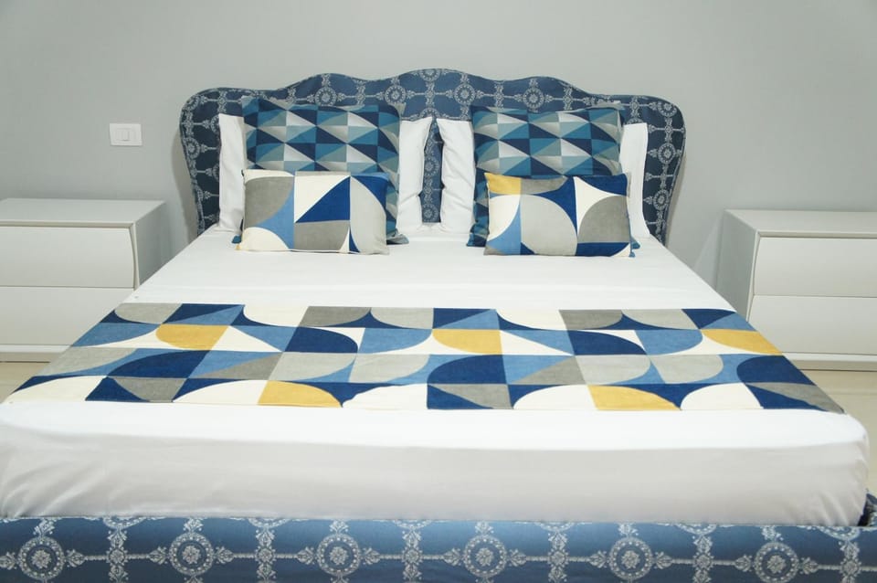 Bed, Decorative detail