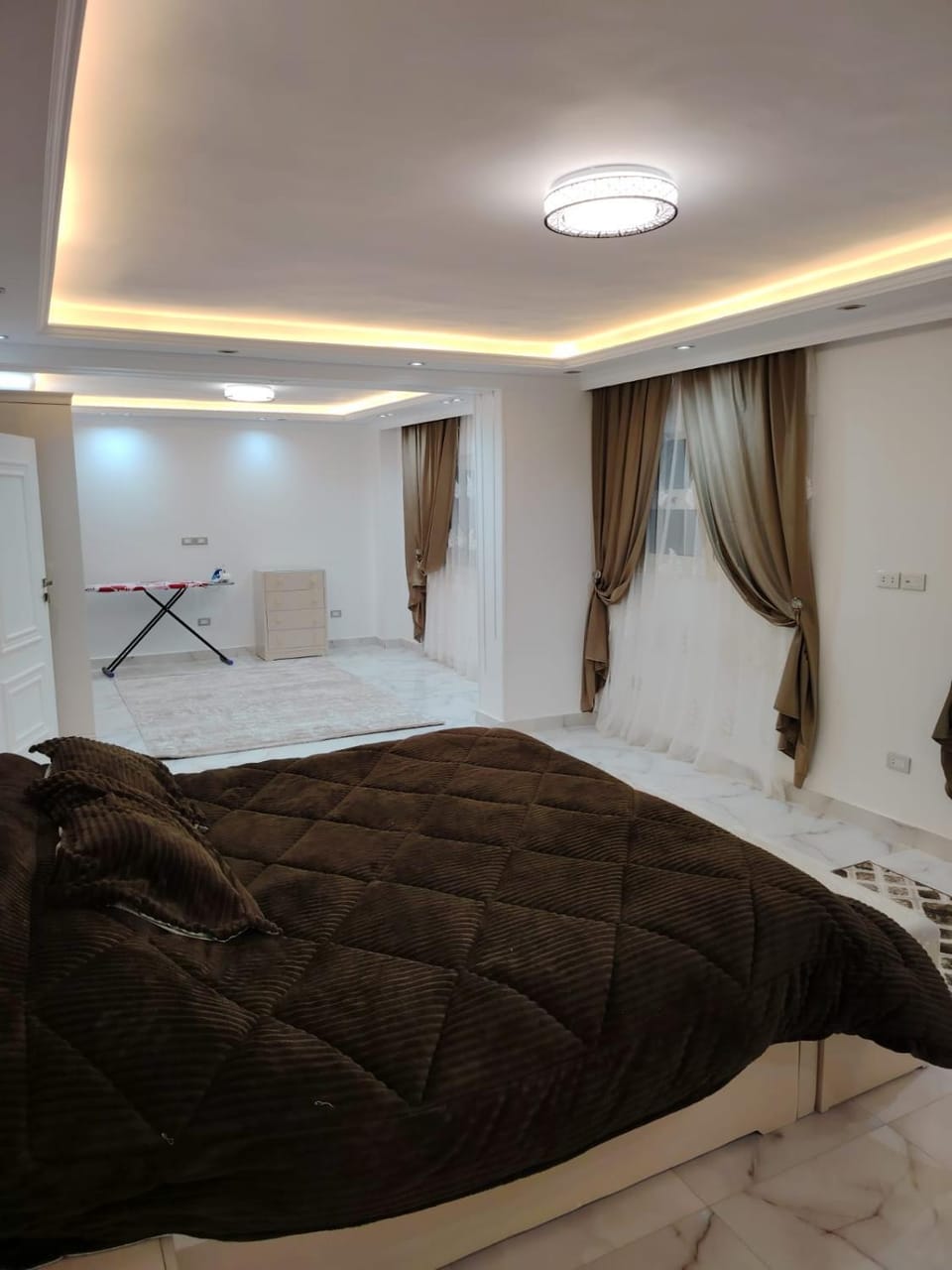 شقه ايجار يومي فرش فندقي موقع مميز اكتوبر طيبه جاردن Apartment in Egypt
