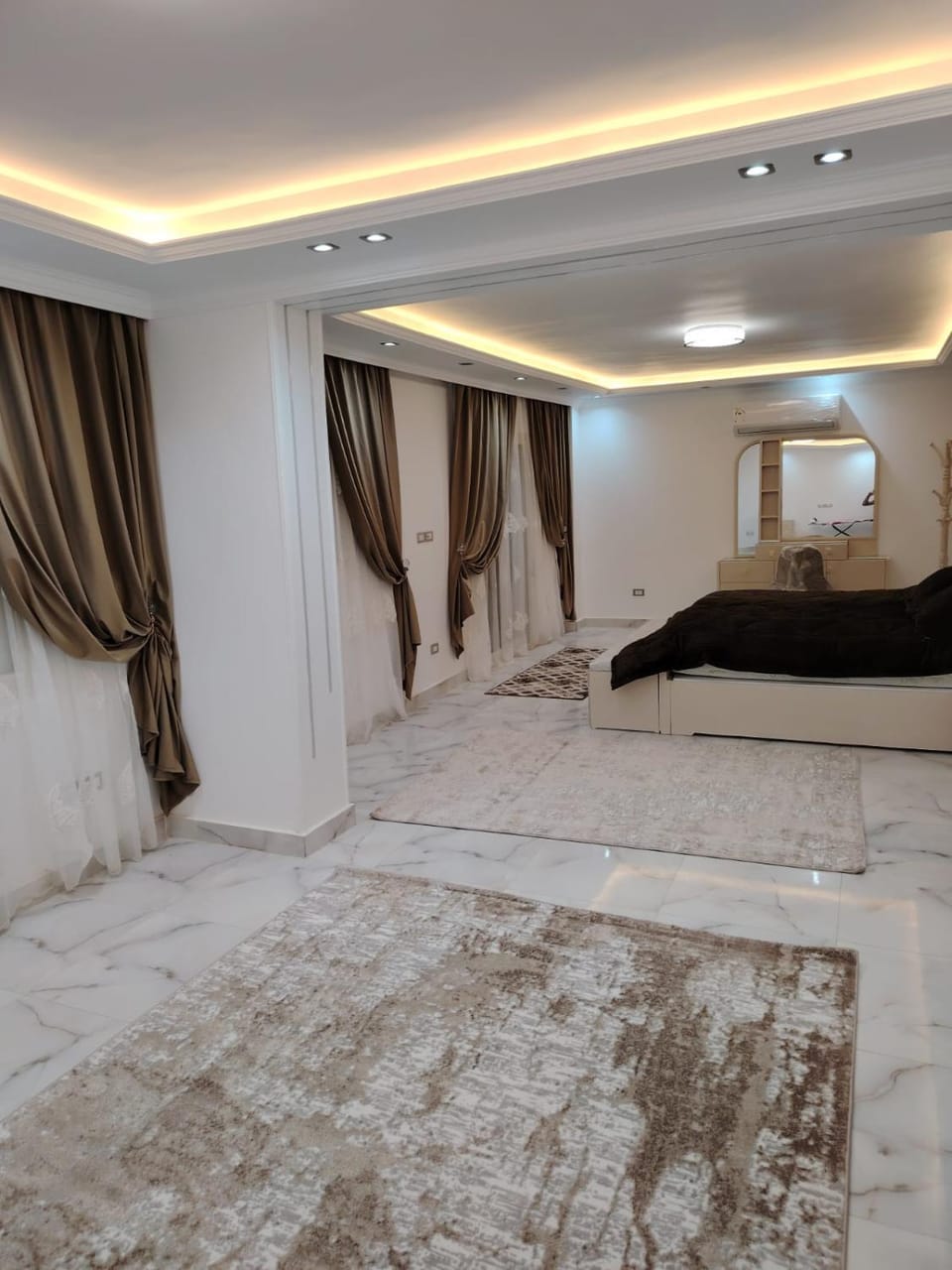 شقه ايجار يومي فرش فندقي موقع مميز اكتوبر طيبه جاردن Apartment in Egypt
