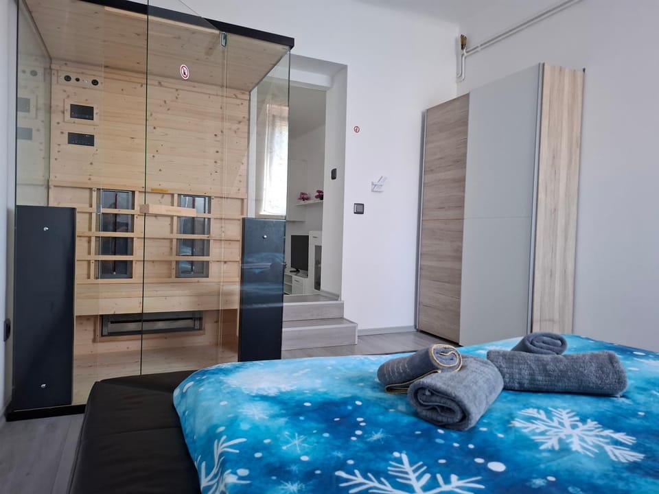 Sauna, Kitchen or kitchenette, wardrobe