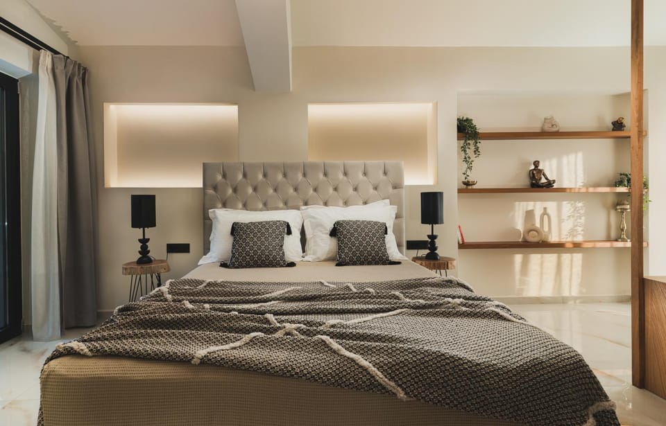 Bed, Photo of the whole room, Bedroom