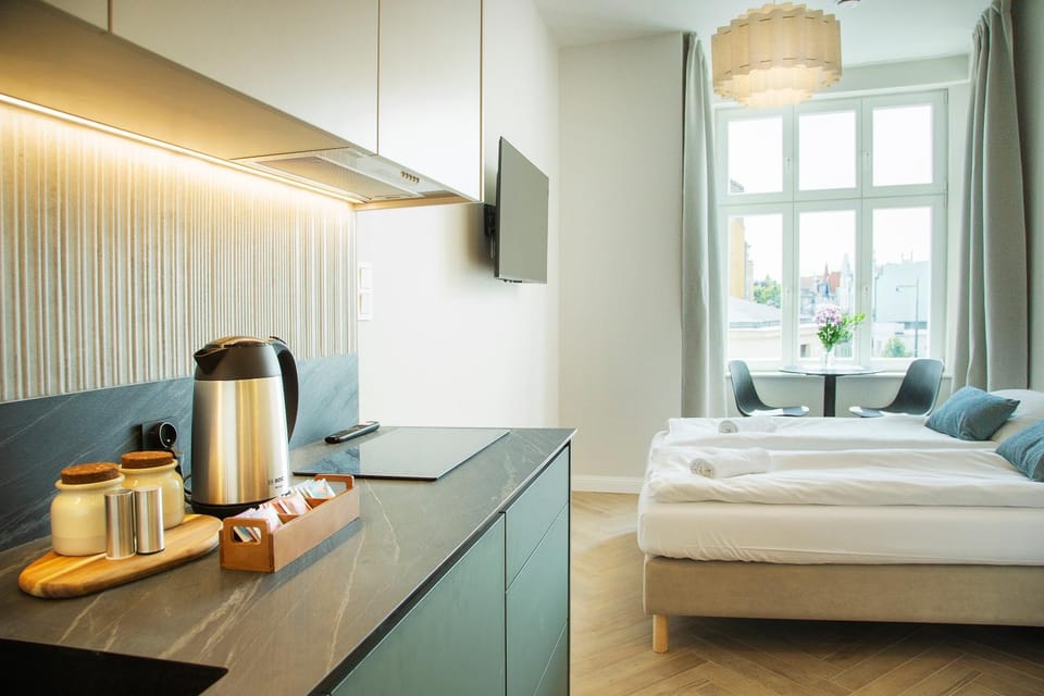 TV and multimedia, Coffee/tea facilities, Photo of the whole room